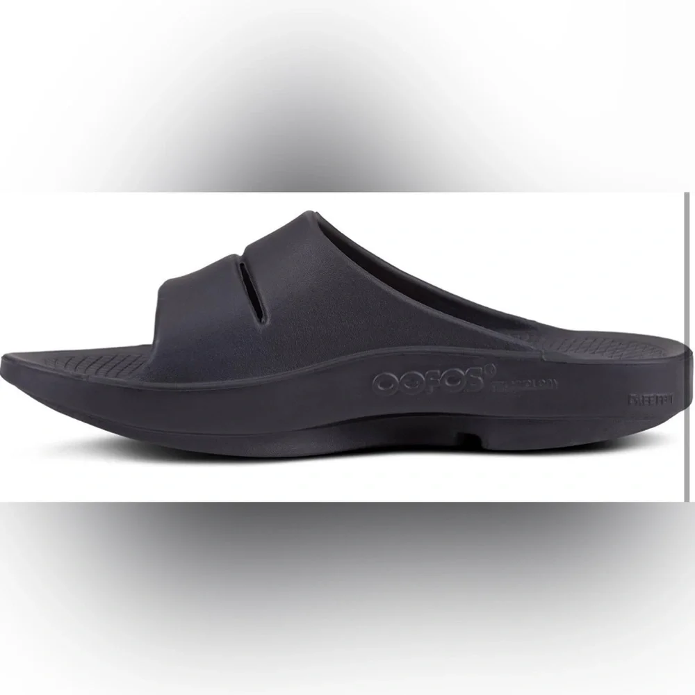 NWT- OOFOS OOahh Sport Slide Sandal, Unisex- Men’s Size 13, Women’s Size 15
